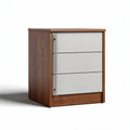 Nachtt kast met drie lades van hout en wit kunststof 45 x 40 x 50cm