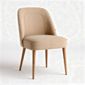 Beige gestoffeerde stoel met houten poten 50 x 50 x 80cm